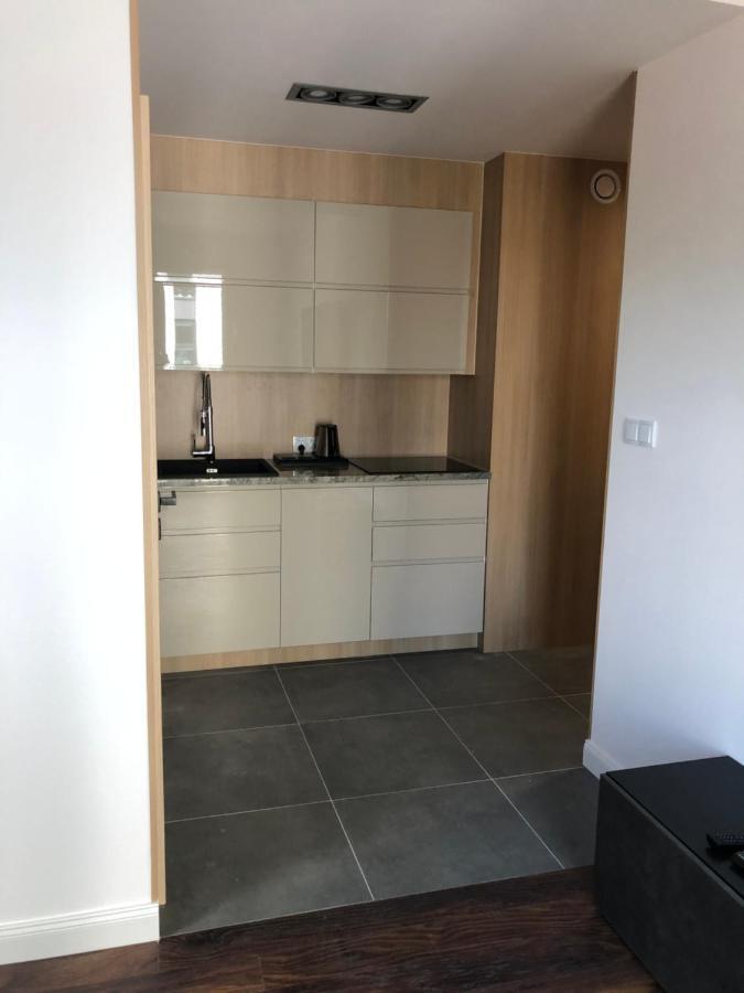 Platinex 3 Apartamento *